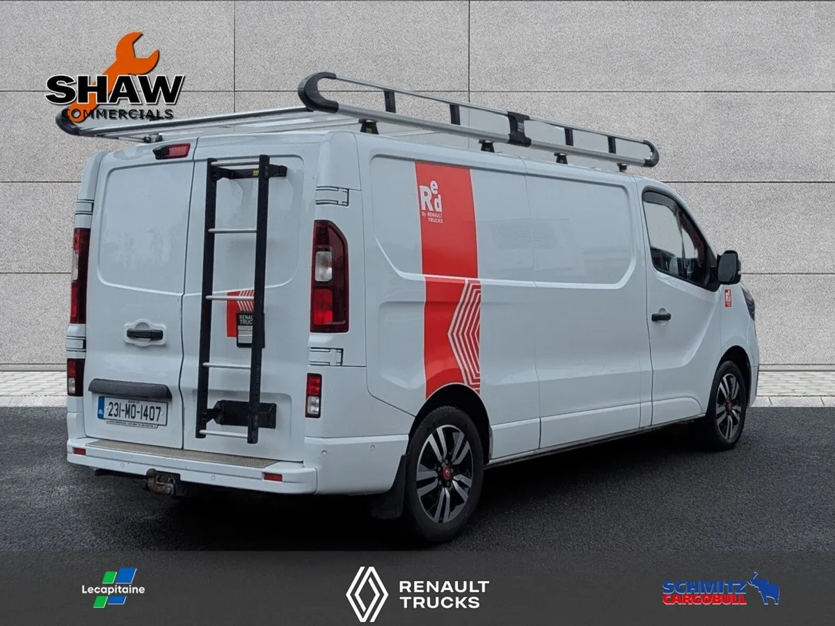 231 Renault Trafic Exclusive Manual - Image 3