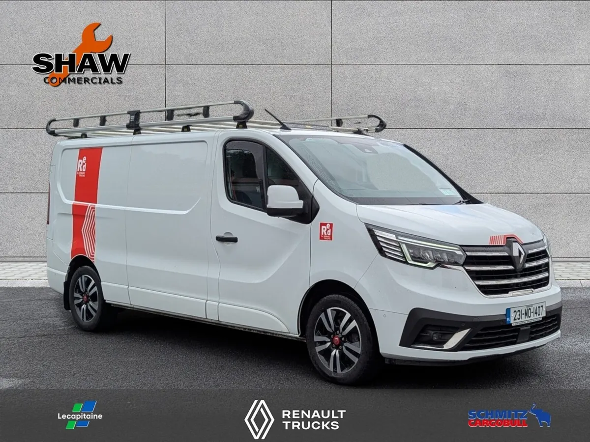231 Renault Trafic Exclusive Manual - Image 2