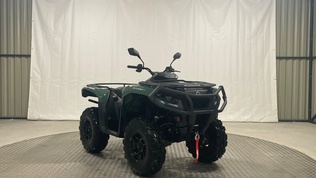 Can Am Outlander Pro XUT HD5 - Image 1