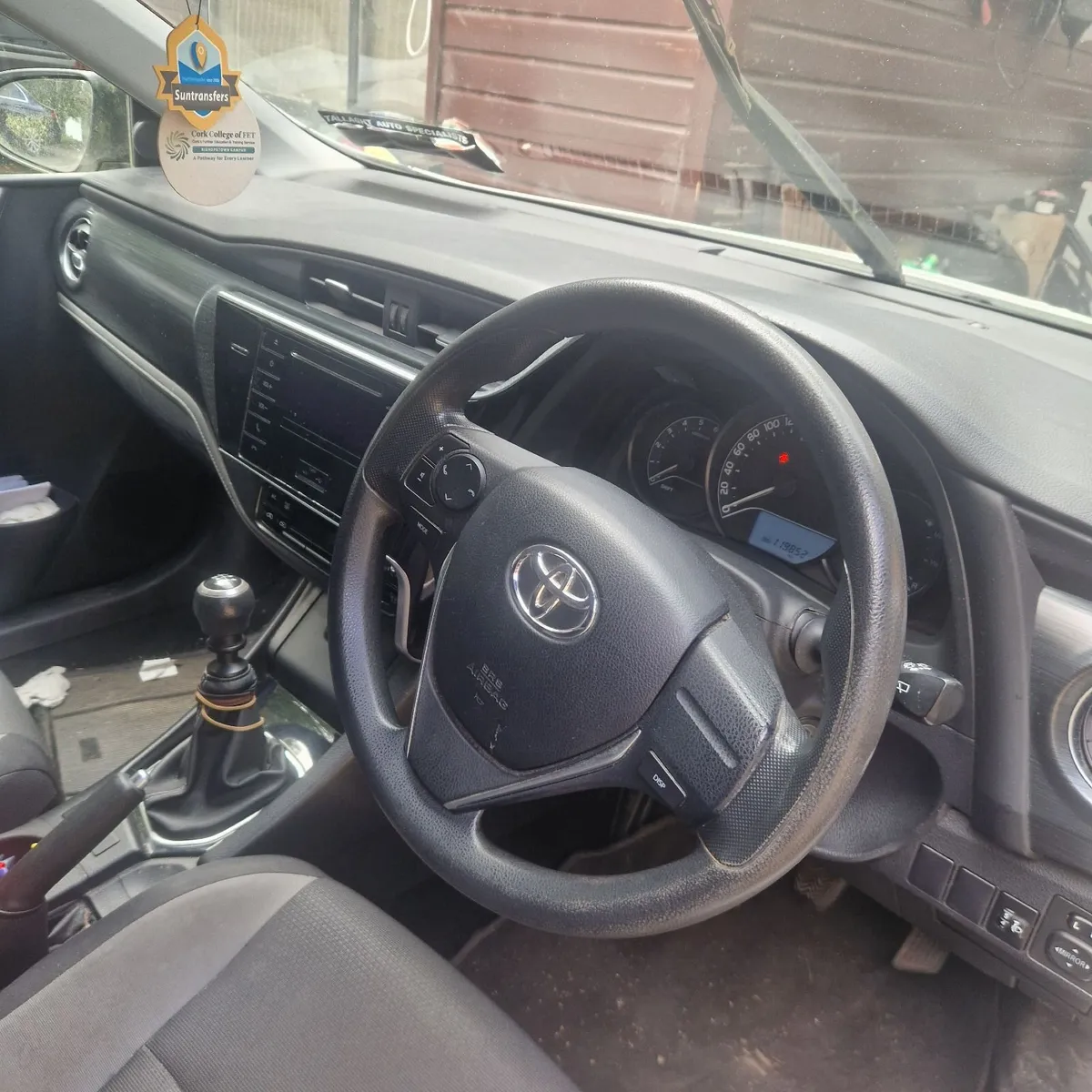 Toyota Auris 2018 - Image 2