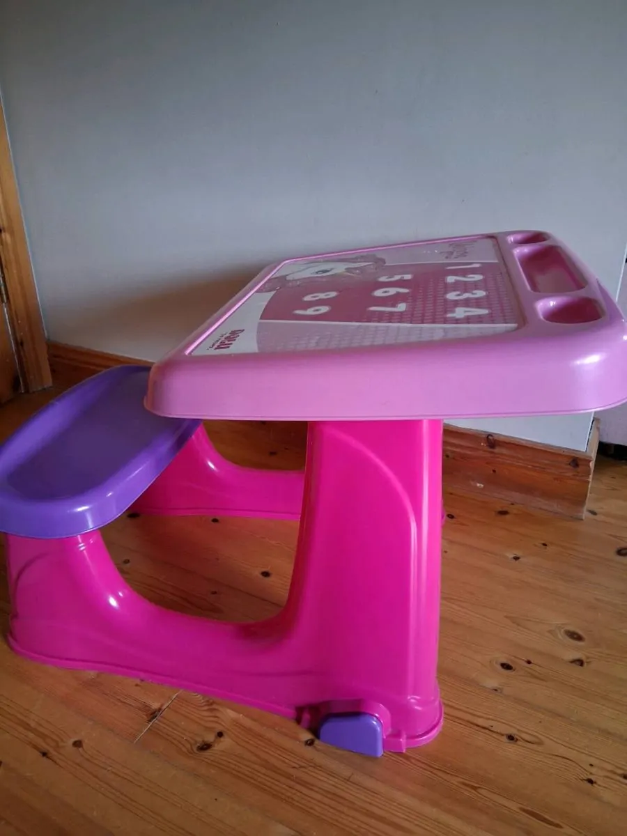 Kids writting desk - Image 3
