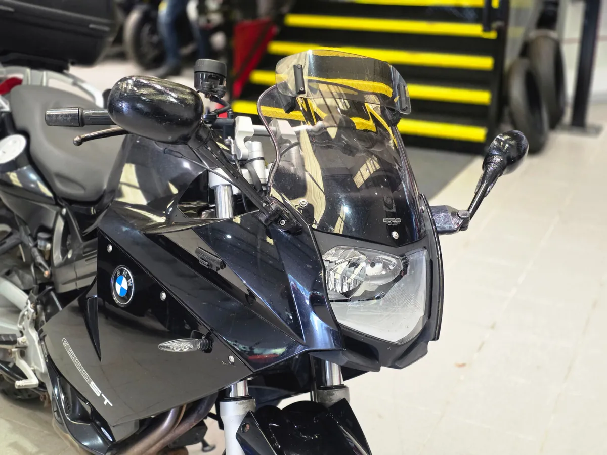 BMW F800ST - Image 2