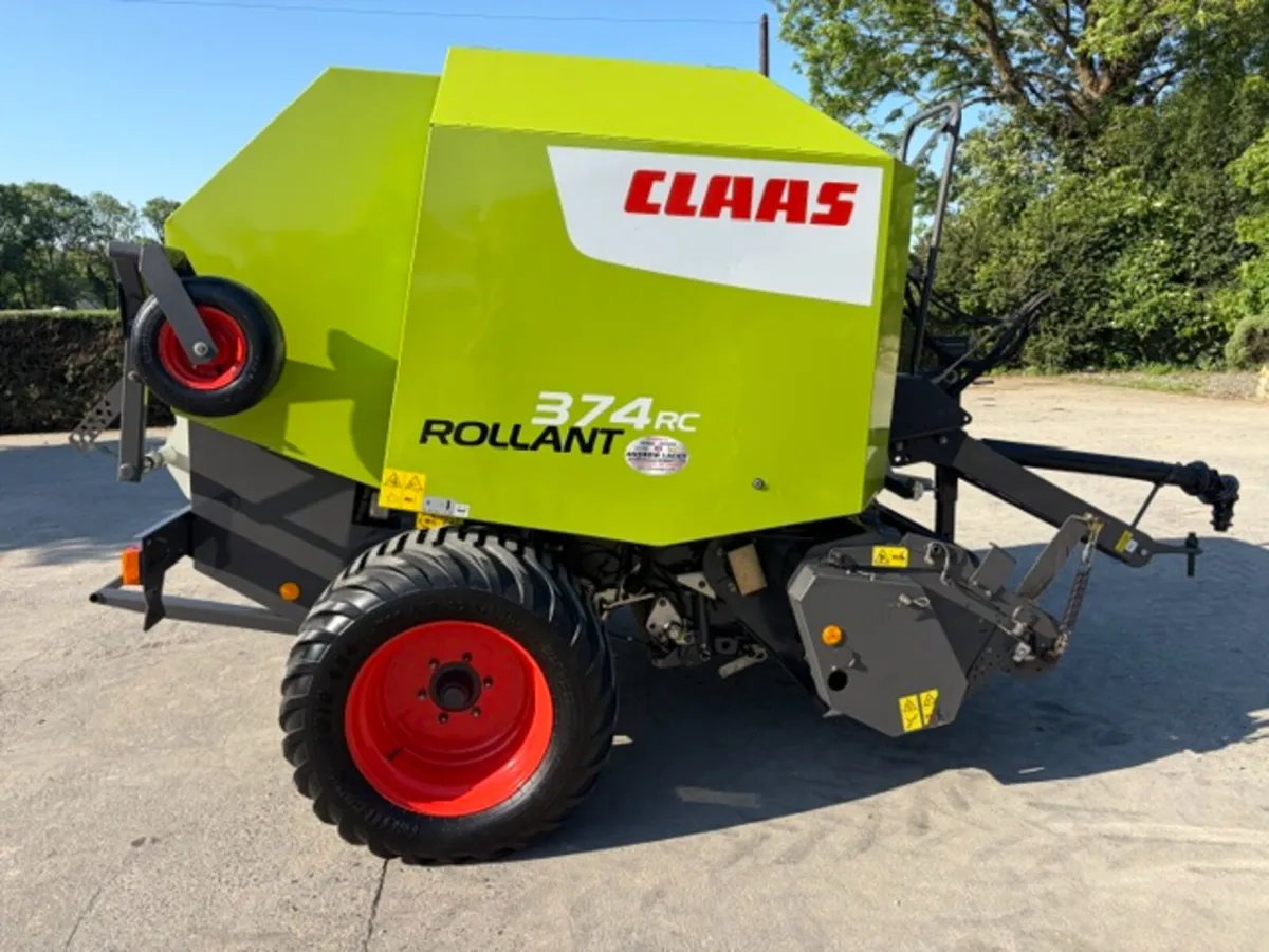 Claas 374 --RC--Baler - Image 1