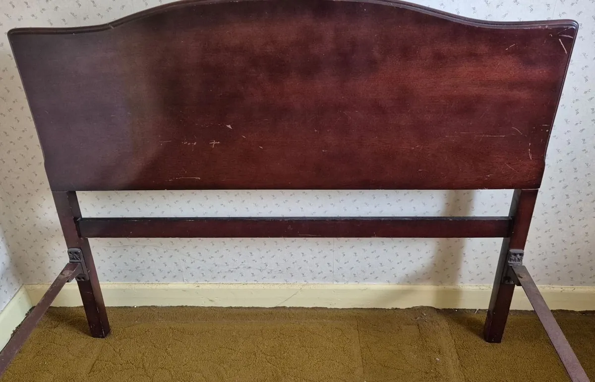 Bed Ends and Irons, Mahogany, Double - Image 2