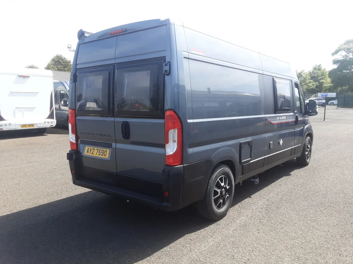 Auto-Trail V lines 669 2021 Automatic - Image 3