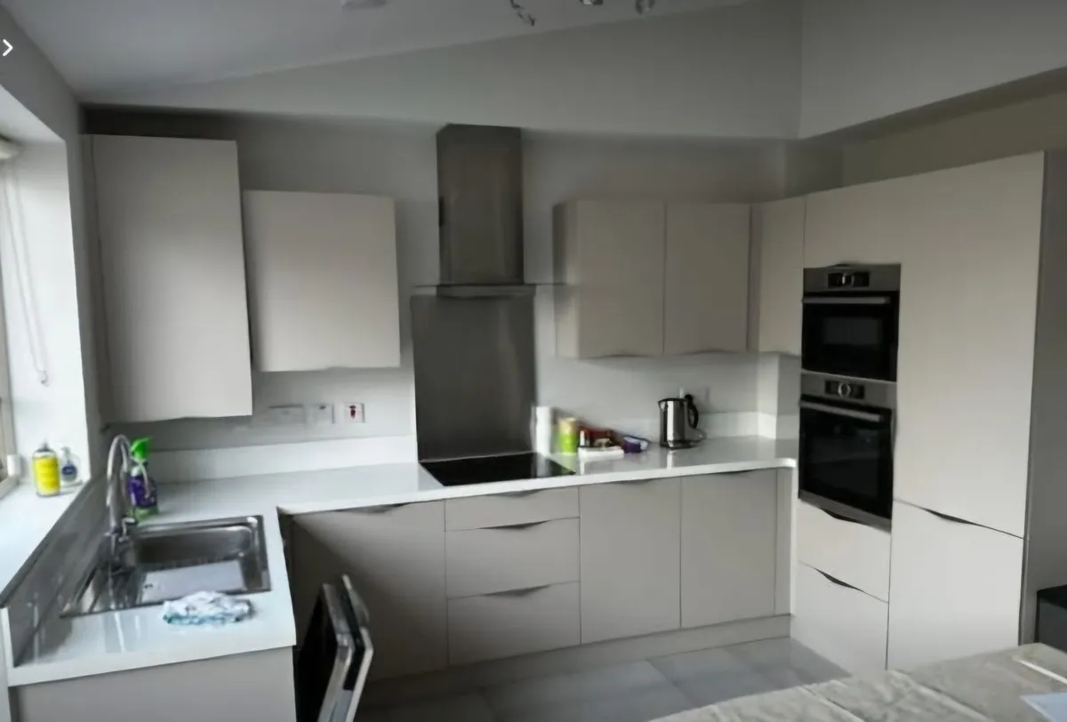 Kitchen - Image 1