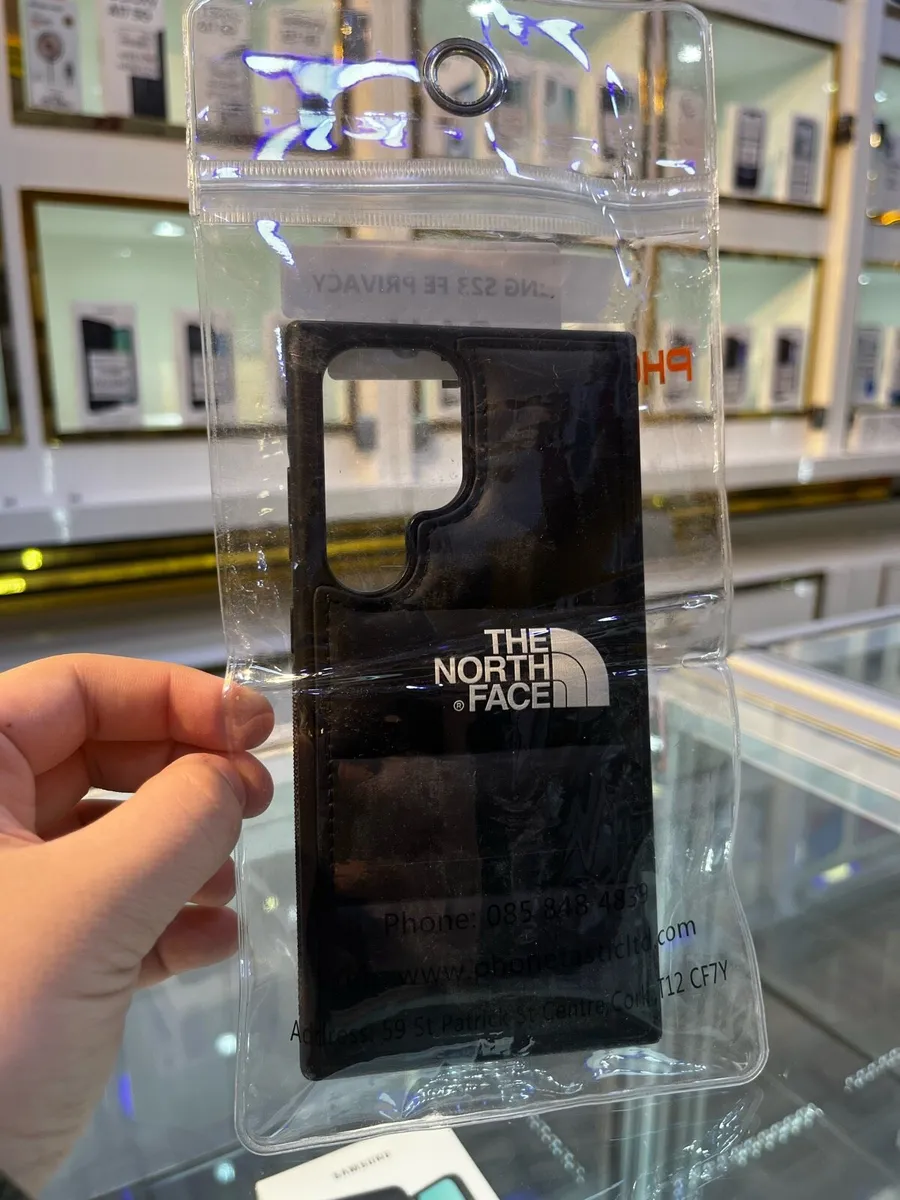 iPhones cases 😍🥰🏎️📲 - Image 4