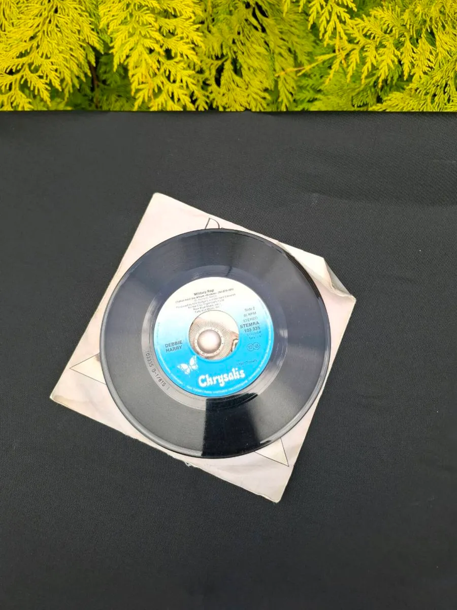 Debbie Harry vinyl single - Image 3