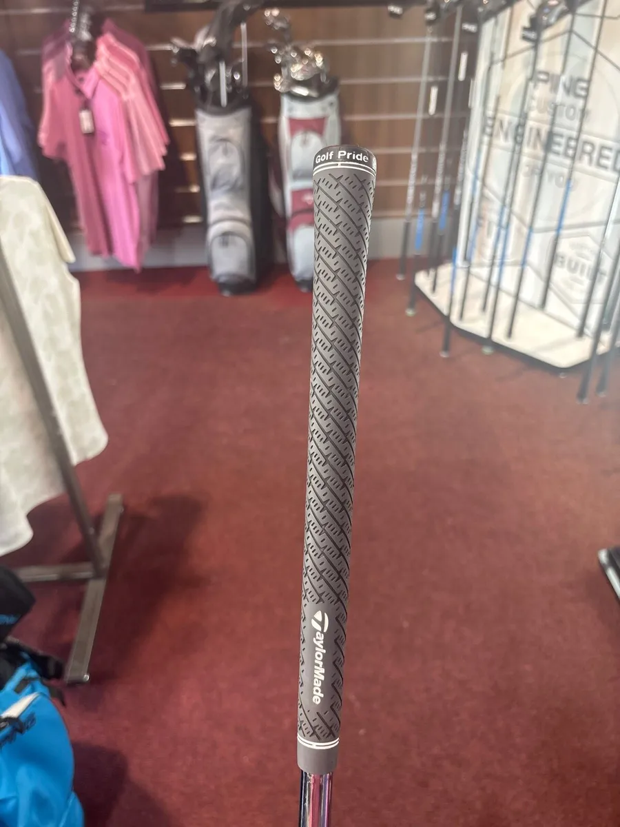 LEFT HAND Taylormade P770 irons - Image 3