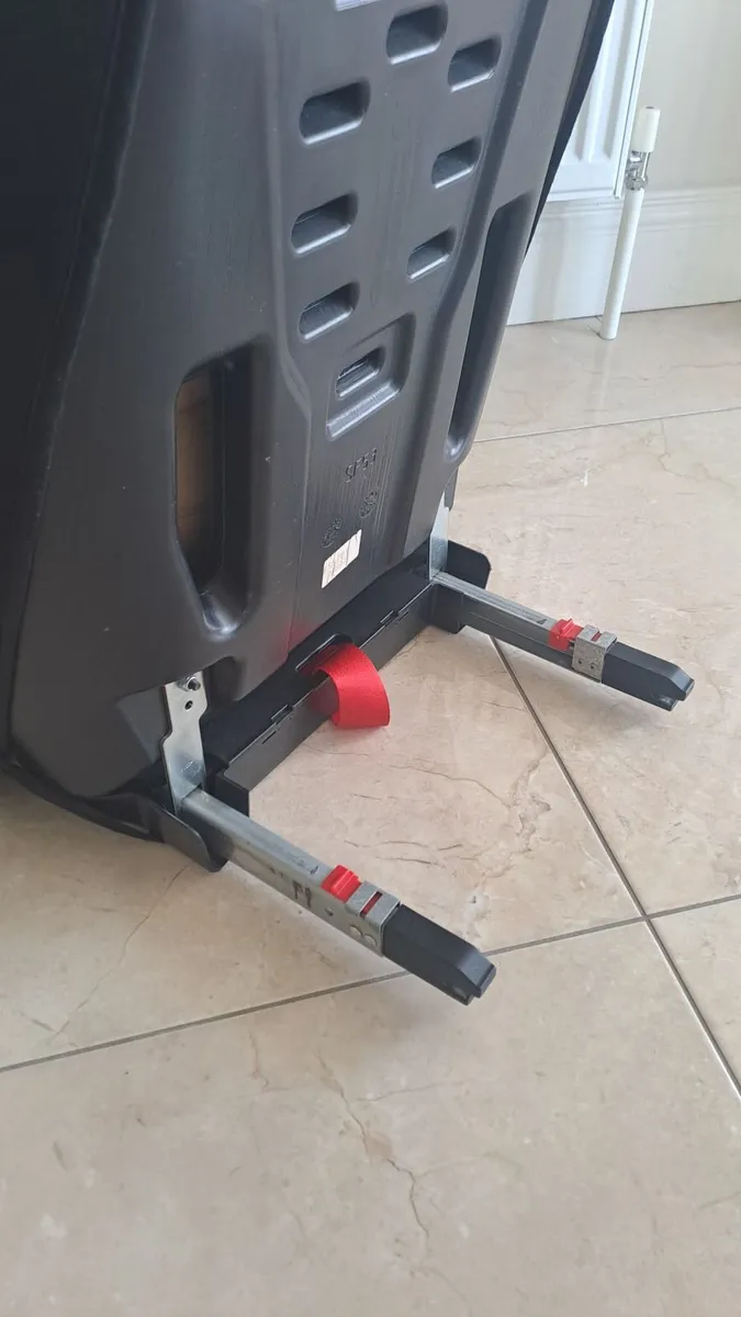 Nania Car Seat Group 1 With Arm Rests & Isofix - Image 2