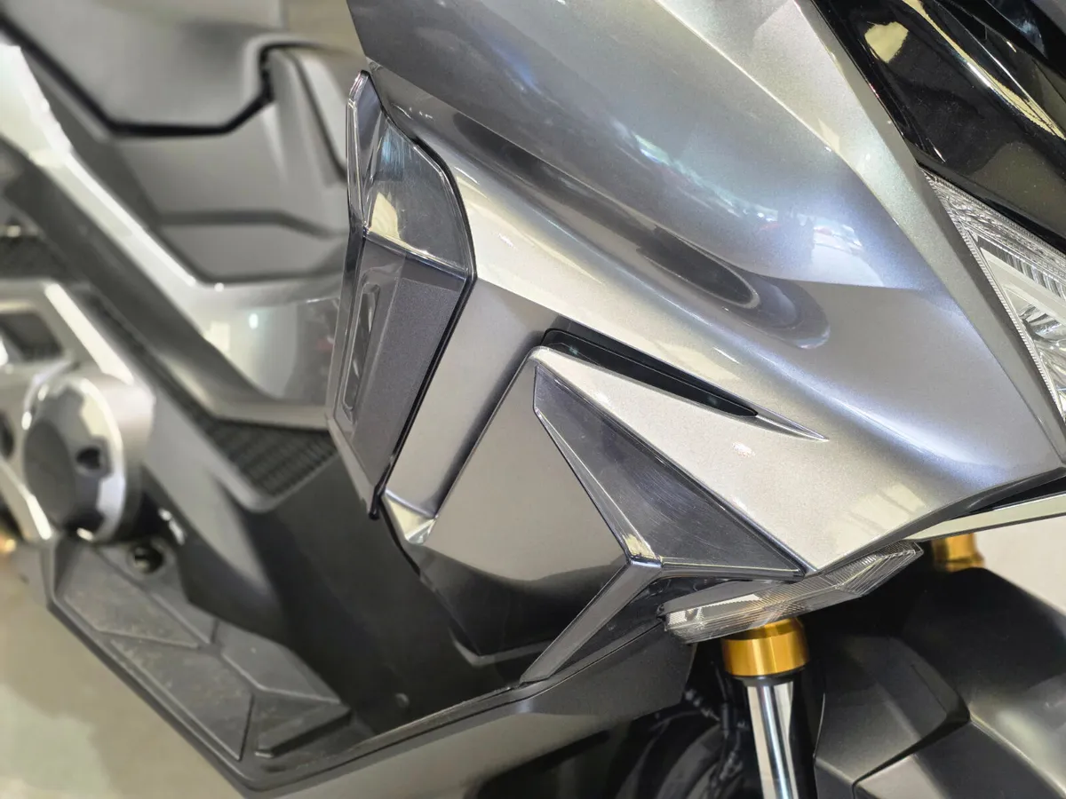 Honda Forza 750 - Image 3