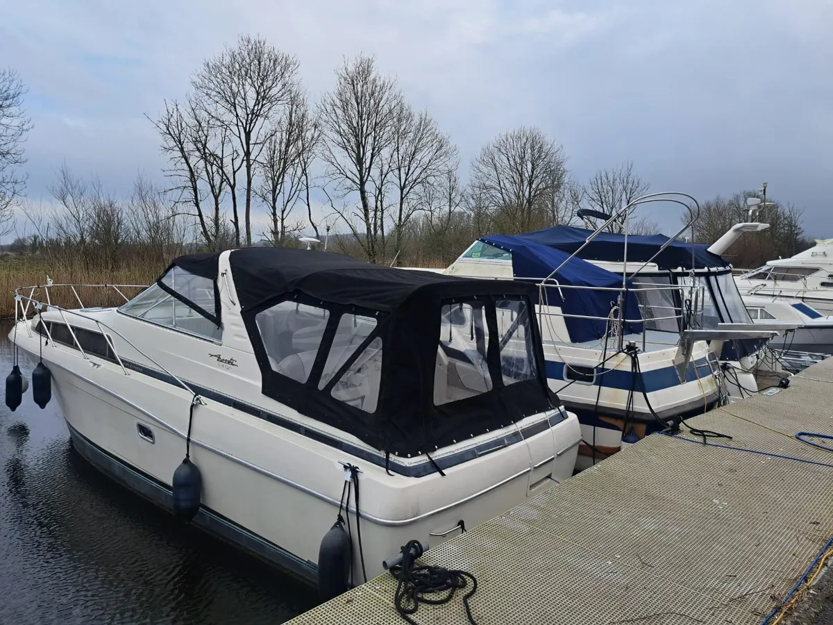 Boat - Image 1