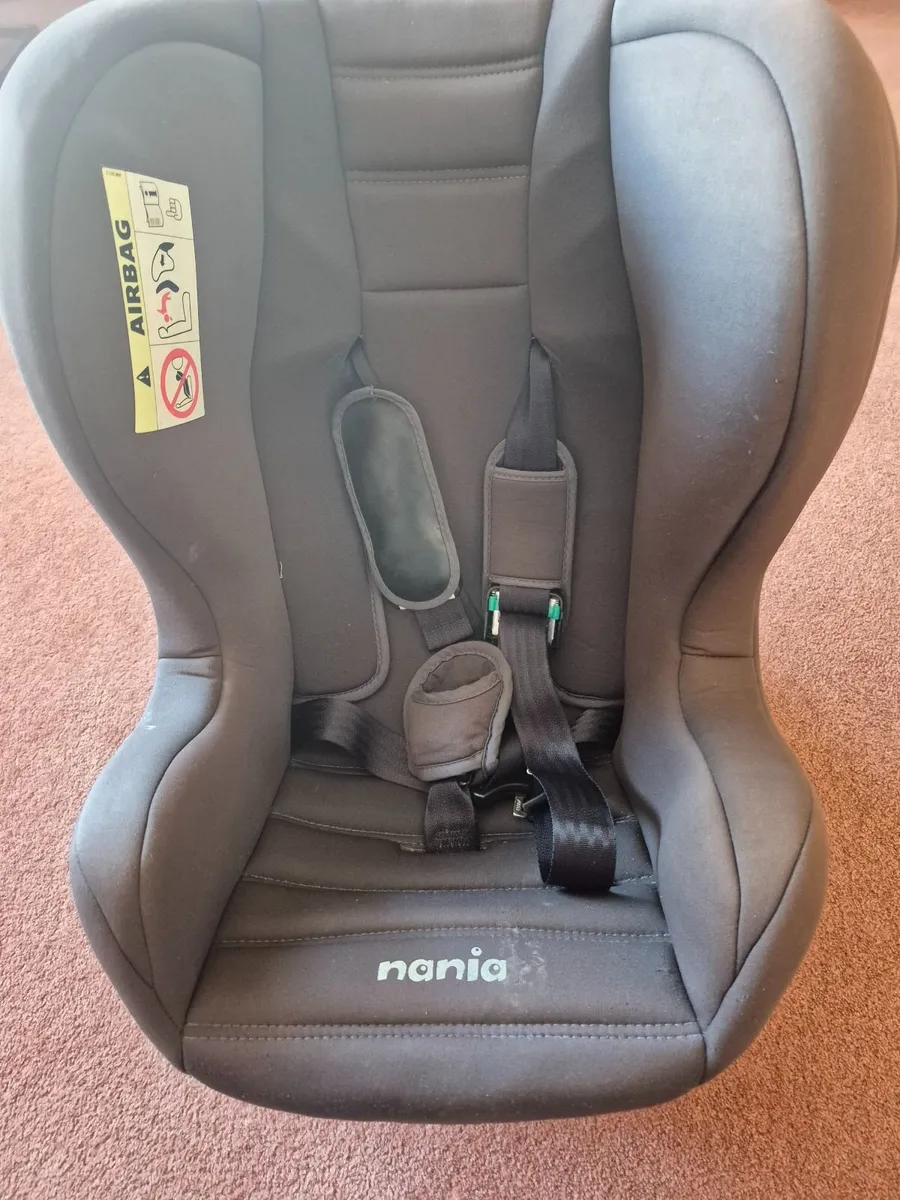 Baby car seat FREE - Image 1