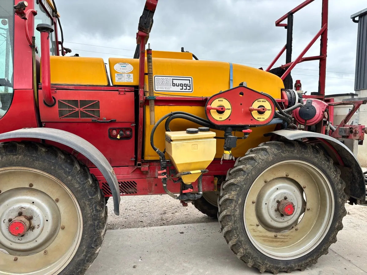 Kellands Agribuggy 2500 sprayer - Image 3