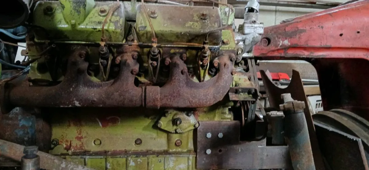 V8 perkins engine - Image 2