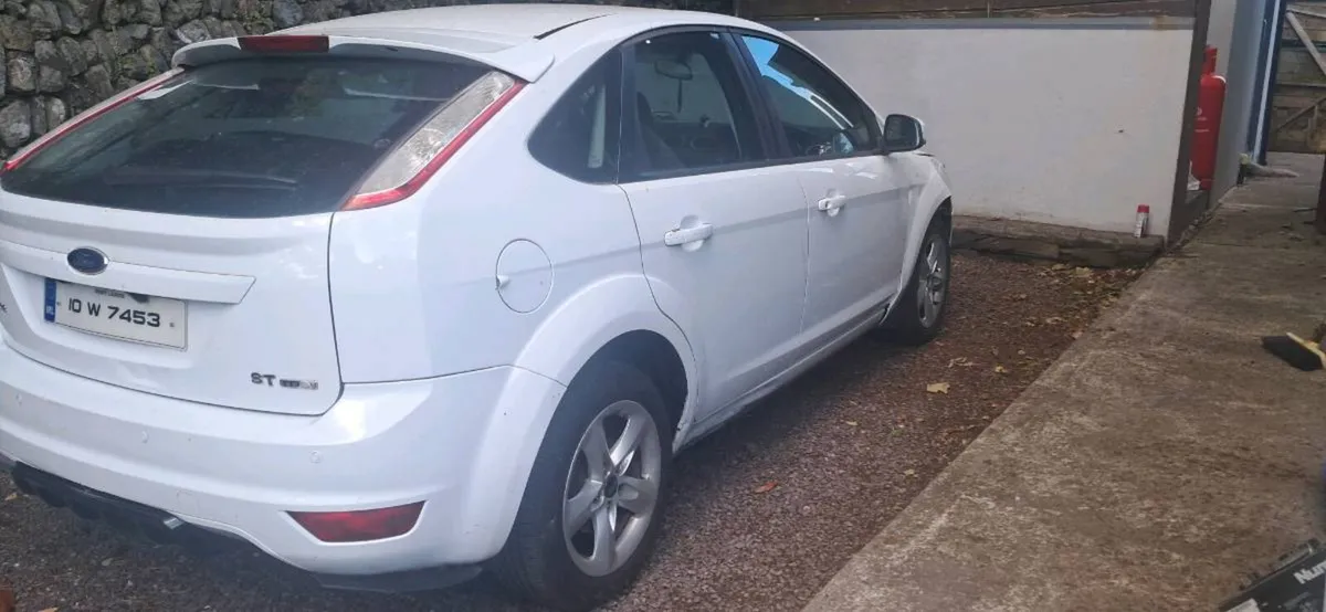 Ford Focus breaking - Image 3