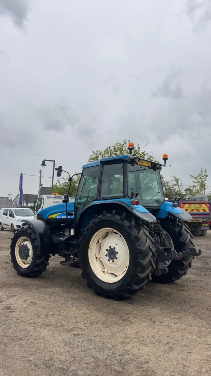 Tractor - Image 4