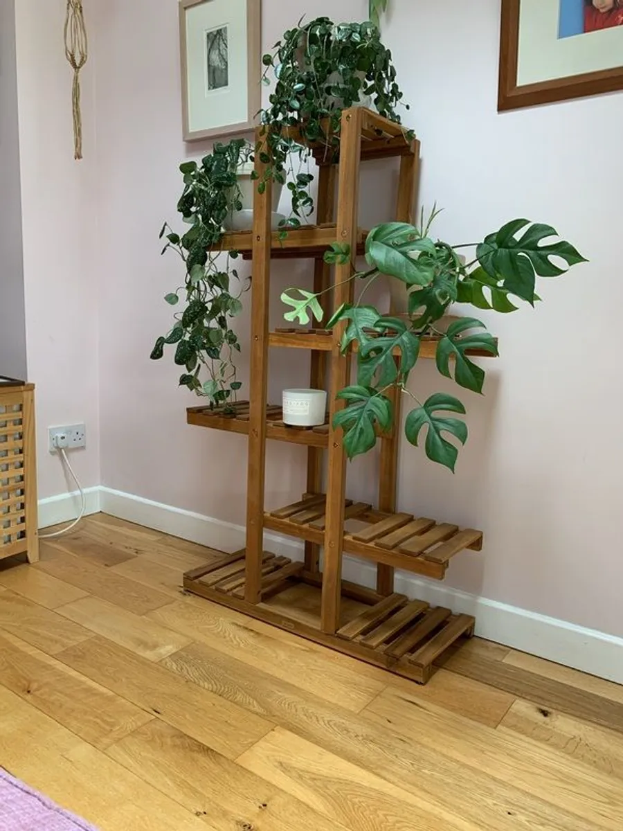 Hardwood plant stand - Image 1