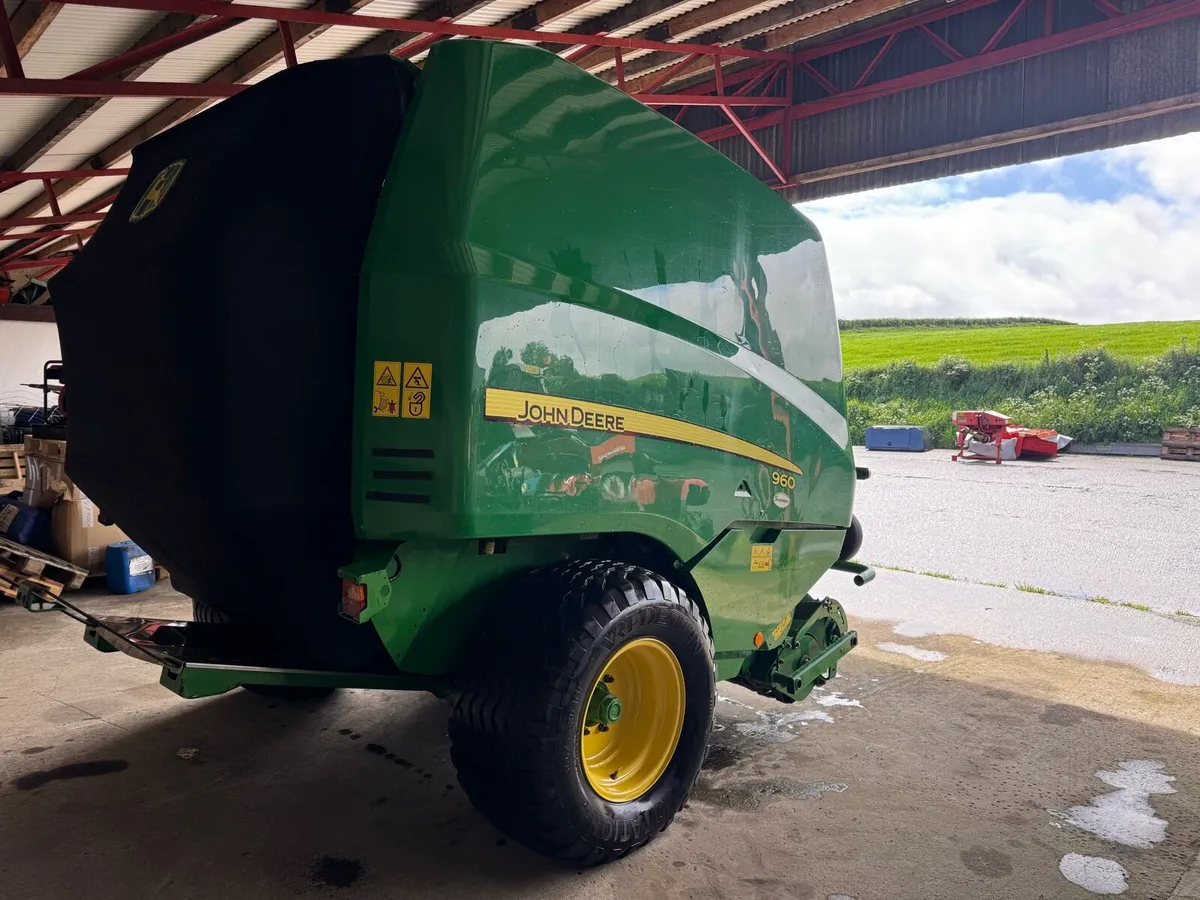 John Deere 960 Baler - Image 4