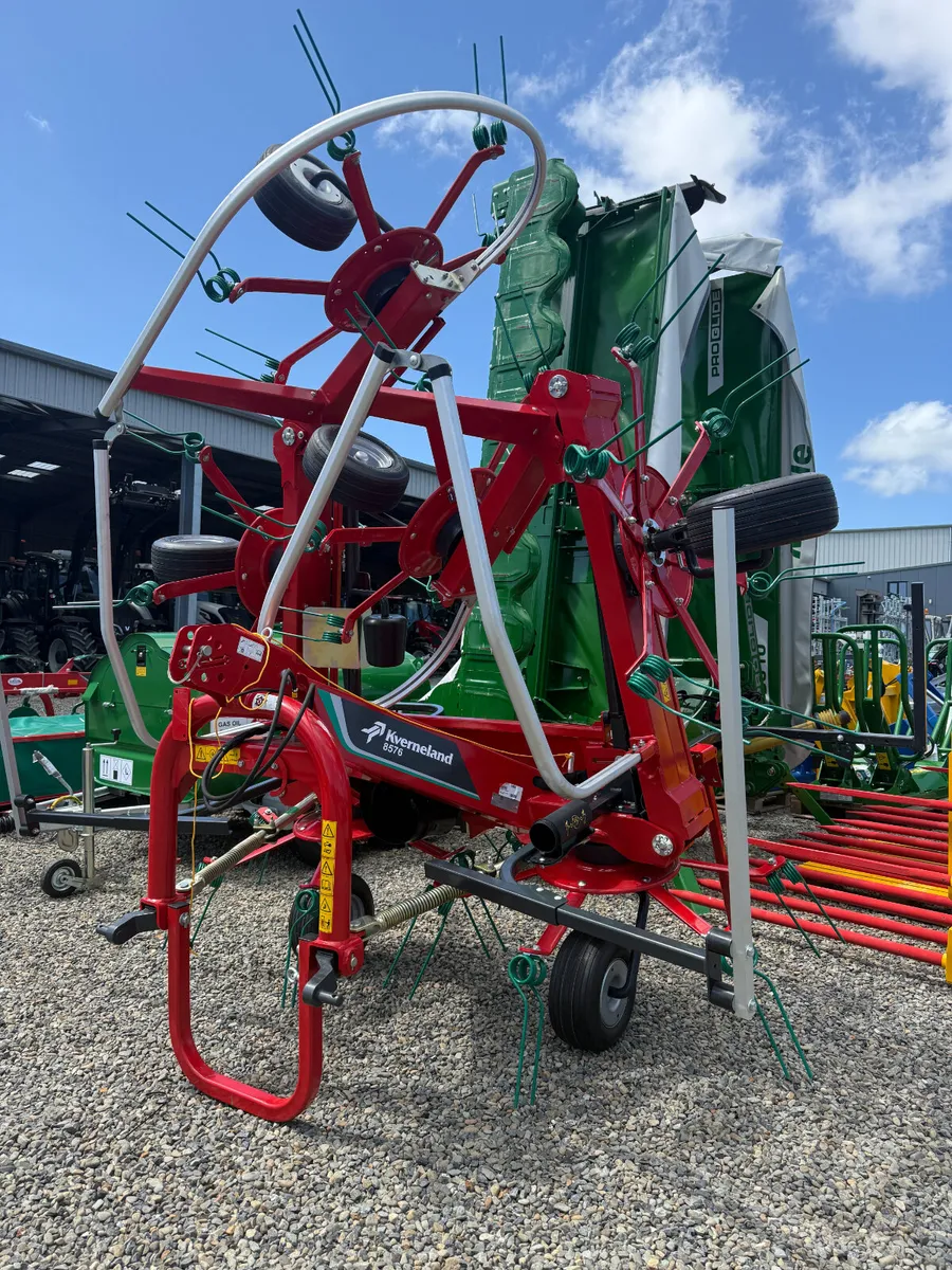 Kverneland TA8576 New 6 Rotor Tedder