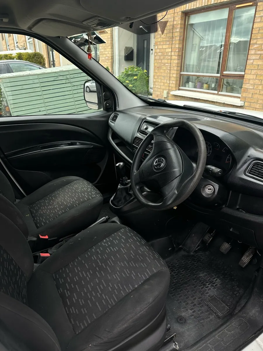 Opel combo - Image 3