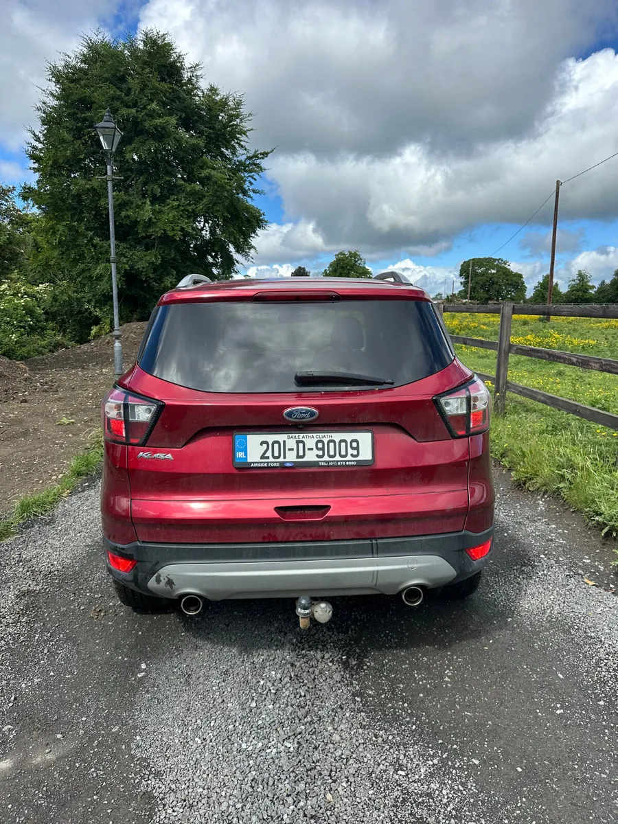 Ford Kuga Commercial 2020 - Image 4