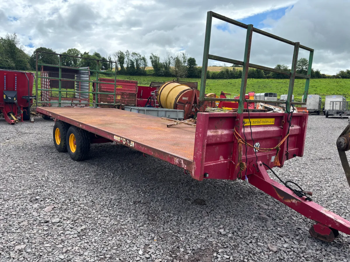 Marshall 21ft x 8ft bale trailer - Image 1