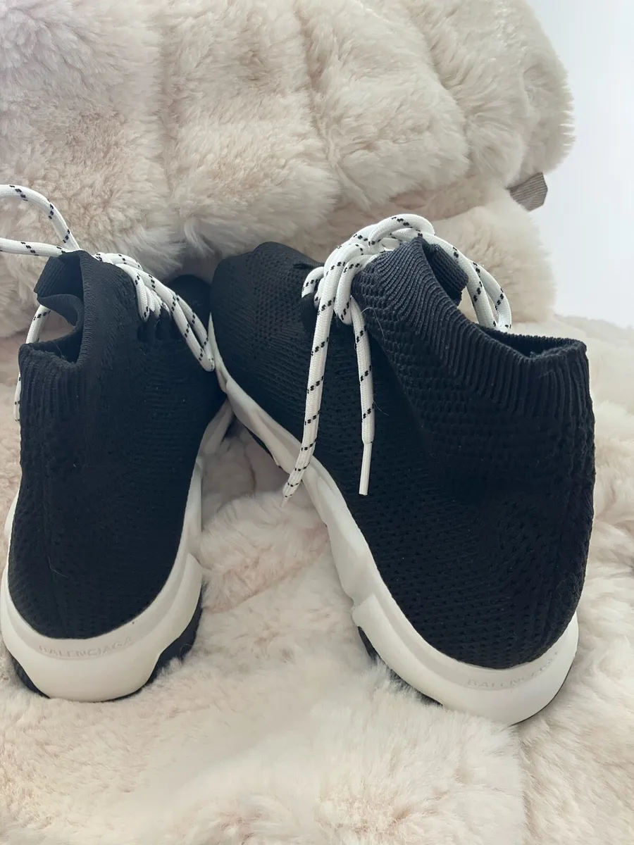 Size 6 New - Image 2