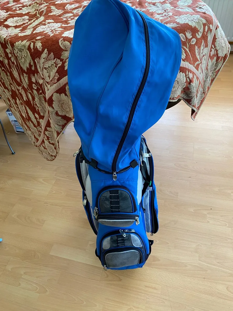 Set of Golf clubs - Image 1