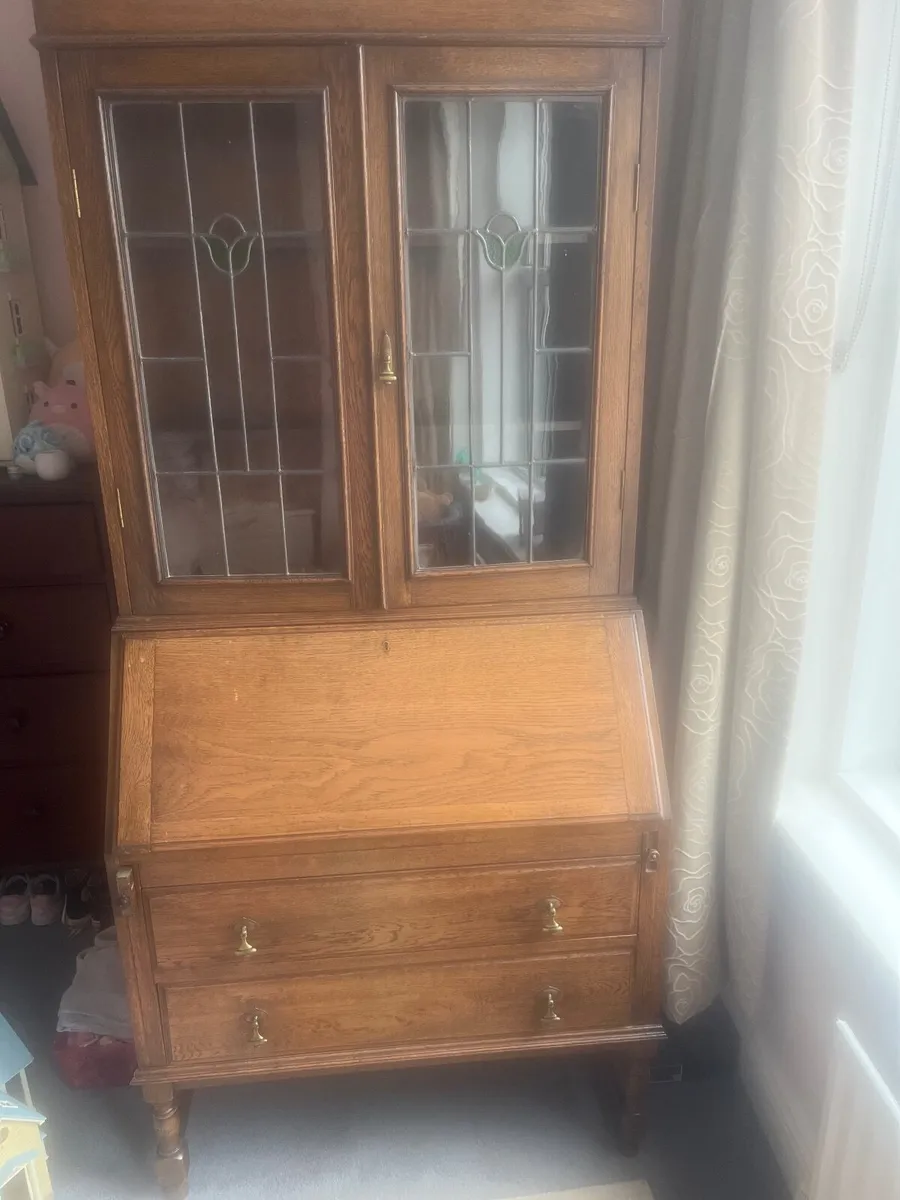 Beautiful antique bookcase - Image 1