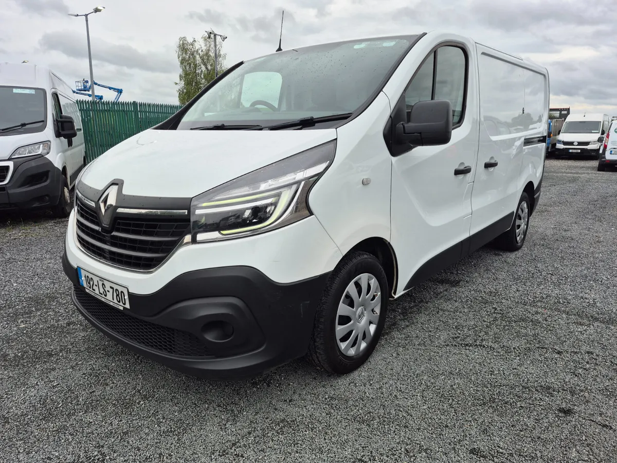 RENAULT TRAFFIC NO VAT 2.0 - Image 2