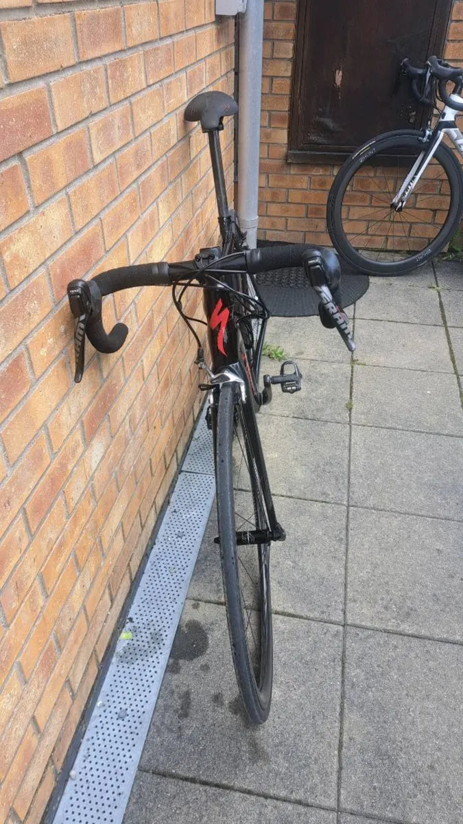 S WORKS TARMAC ultralight SL4  ROAD BIKE. M size - Image 2