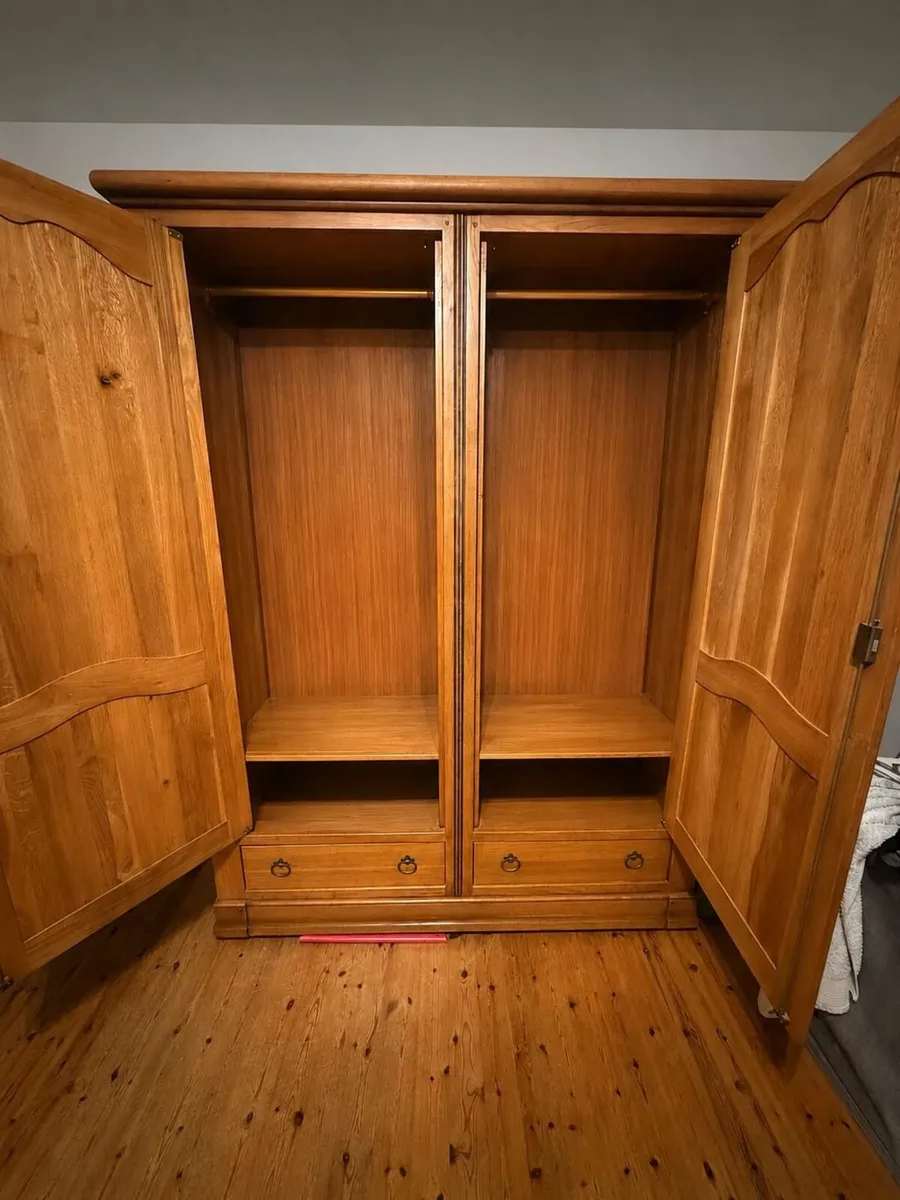 Solid Oak Freestanding Wardrobe - Image 2
