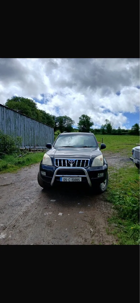 Toyota Land Cruiser - Image 2