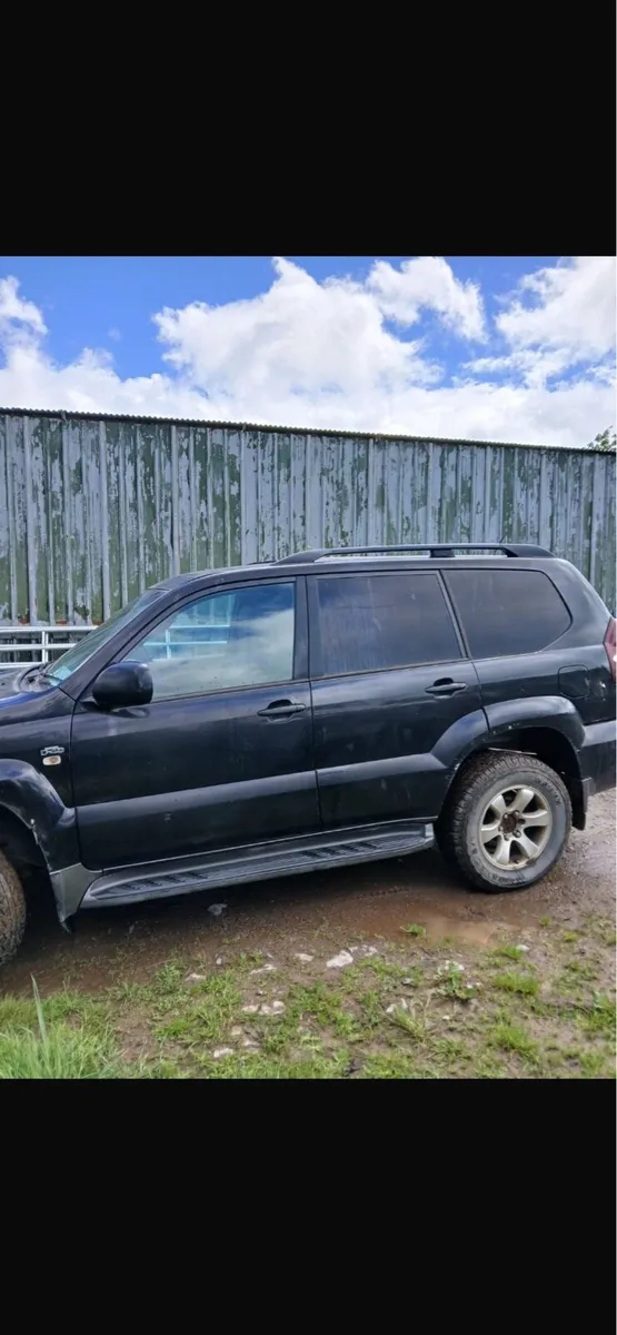 Toyota Land Cruiser - Image 3