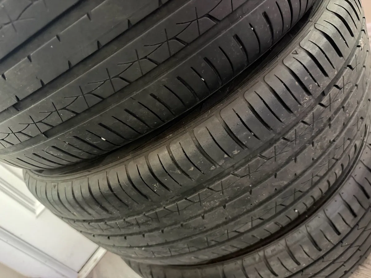 Tires - Image 3