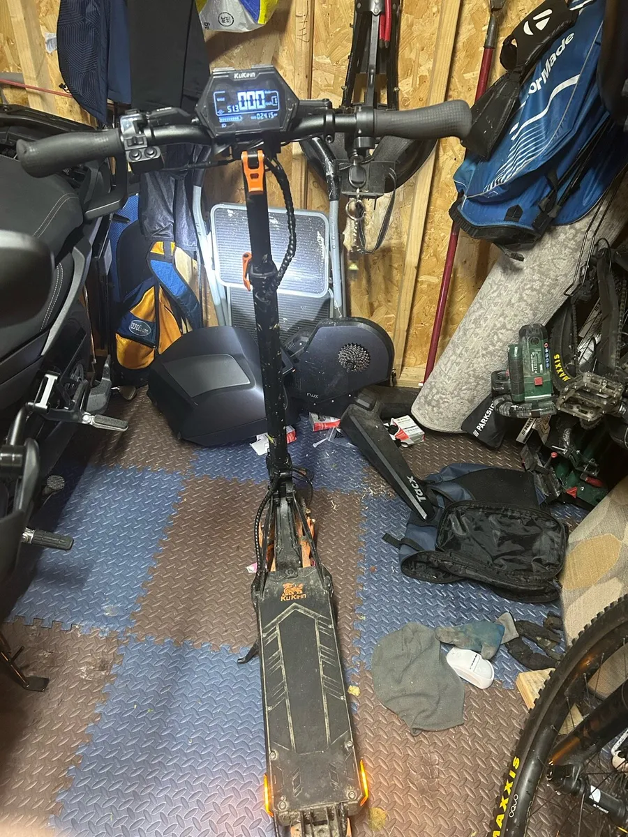 Kukirin g2 pro scooter - Image 3