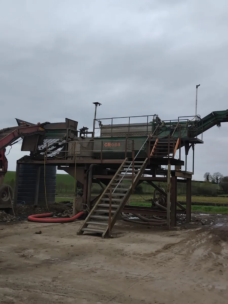 Beet Washer & De-stoner - Image 1