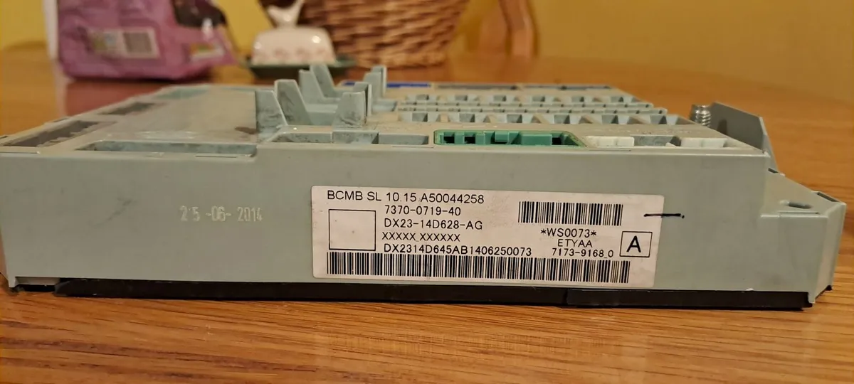 Bcm box jaguar xf 2.2 diesel 2014 - Image 3