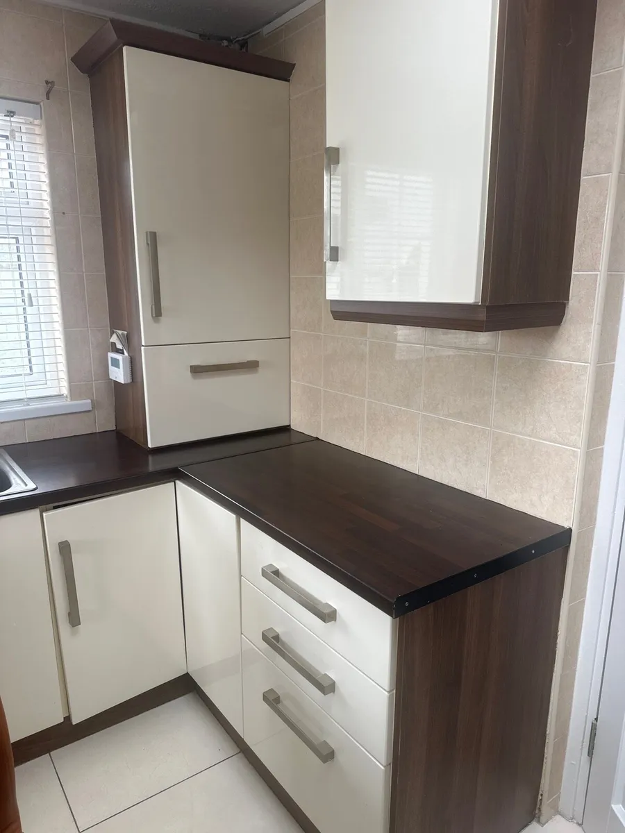 Kitchen - Image 2