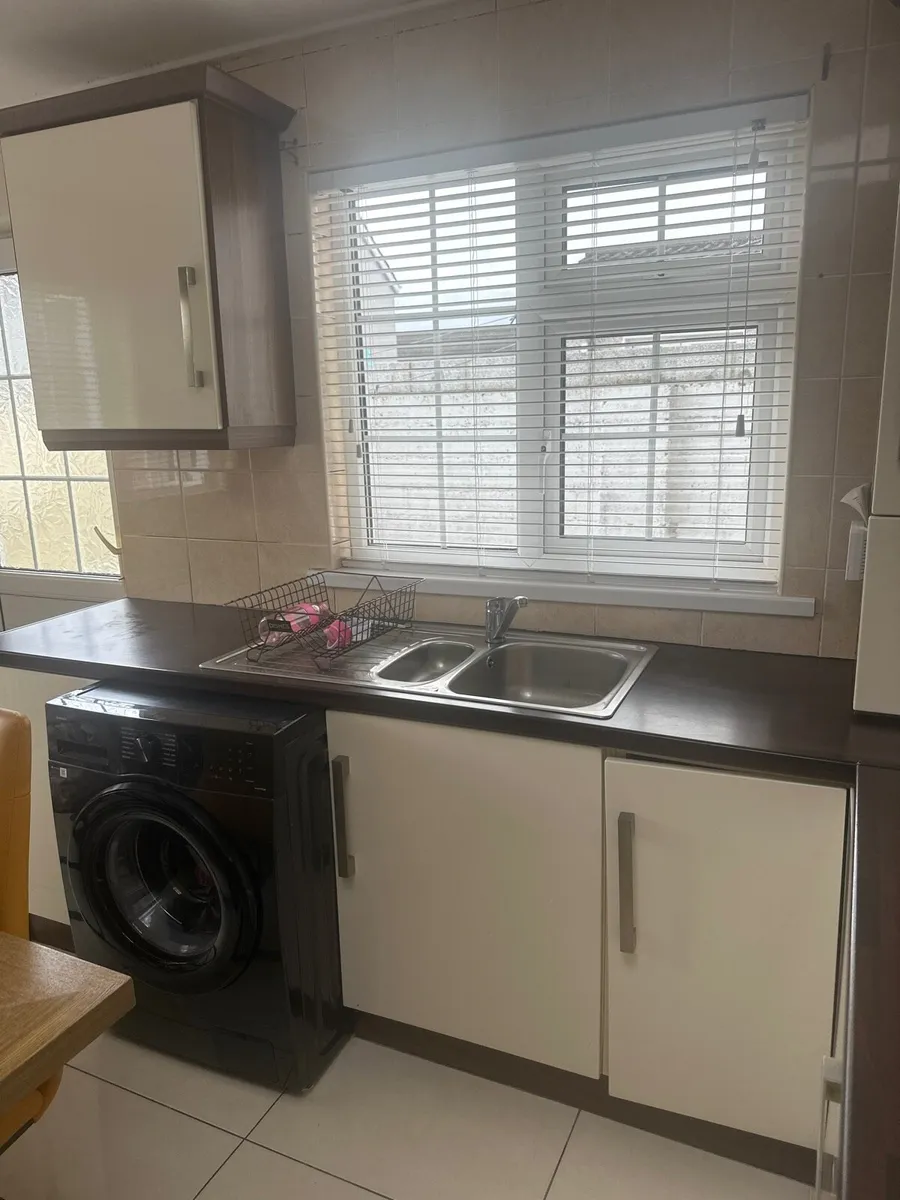 Kitchen - Image 3