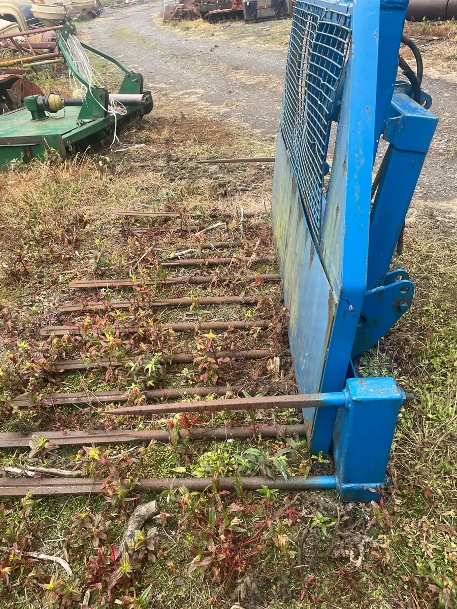 Buckrake silage - Image 4
