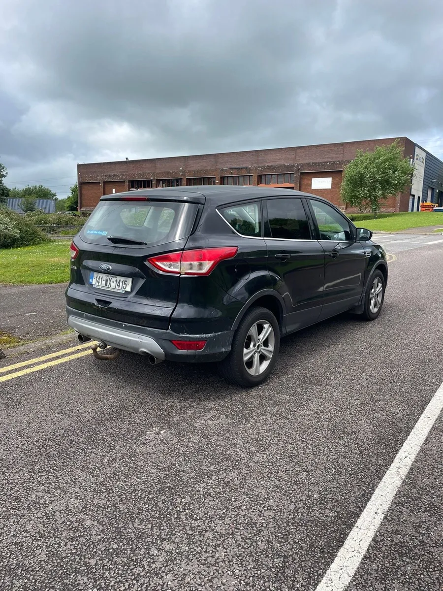 Ford Kuga 4 seats 1 OWNER - Image 3