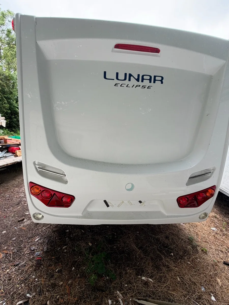 Lunar eclipse 2015 caravan parts and windows - Image 2