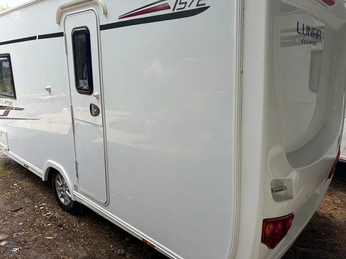 Lunar eclipse 2015 caravan parts and windows - Image 3