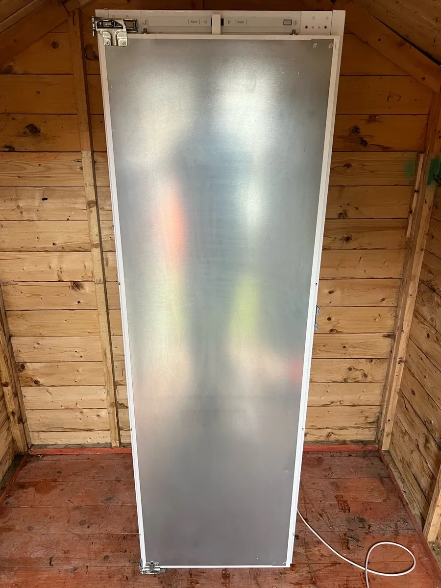 Fridge freezer - Image 2