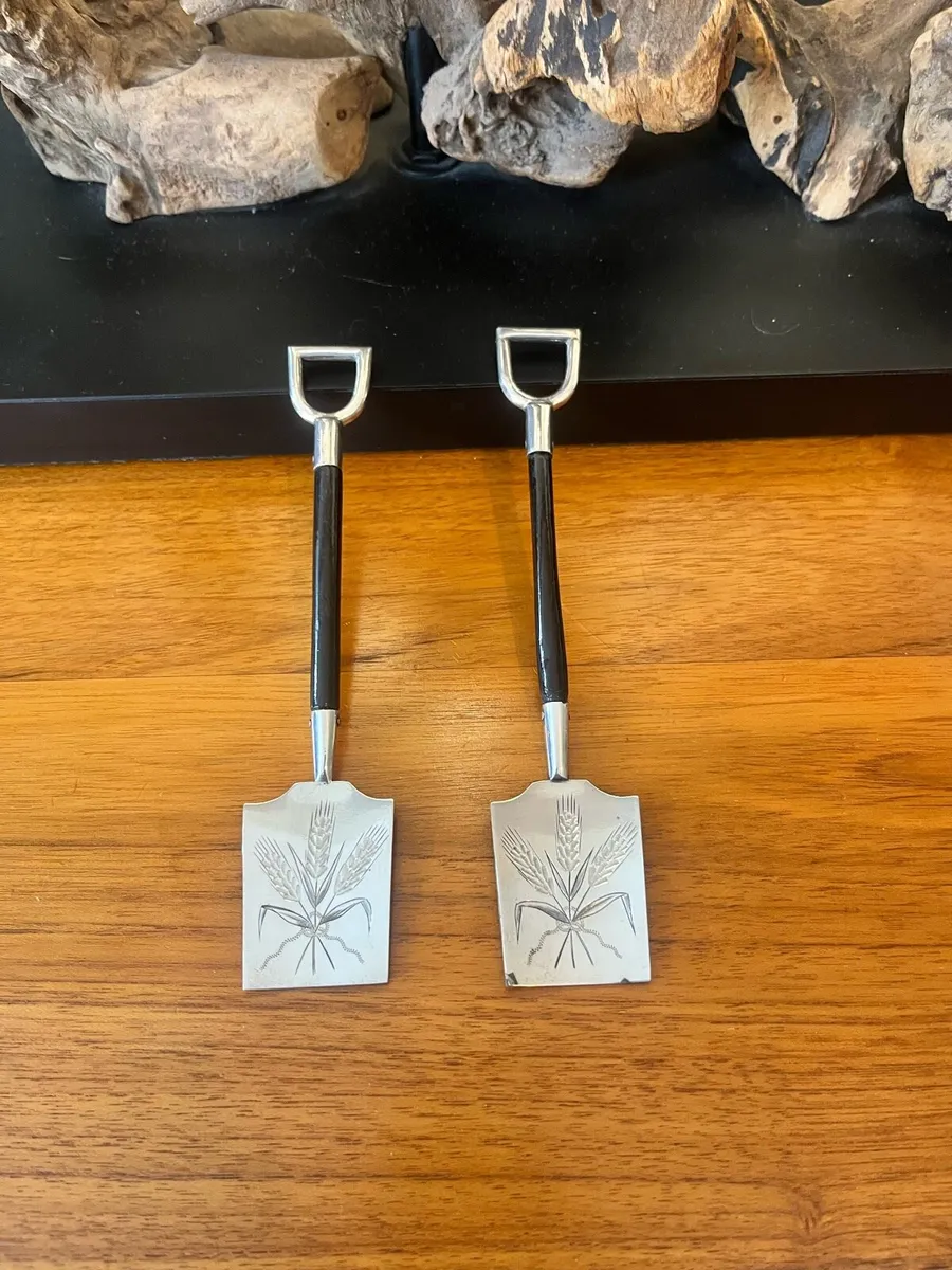 Antique J&Co Sheffield Novelty Sugar Shovels - Image 1