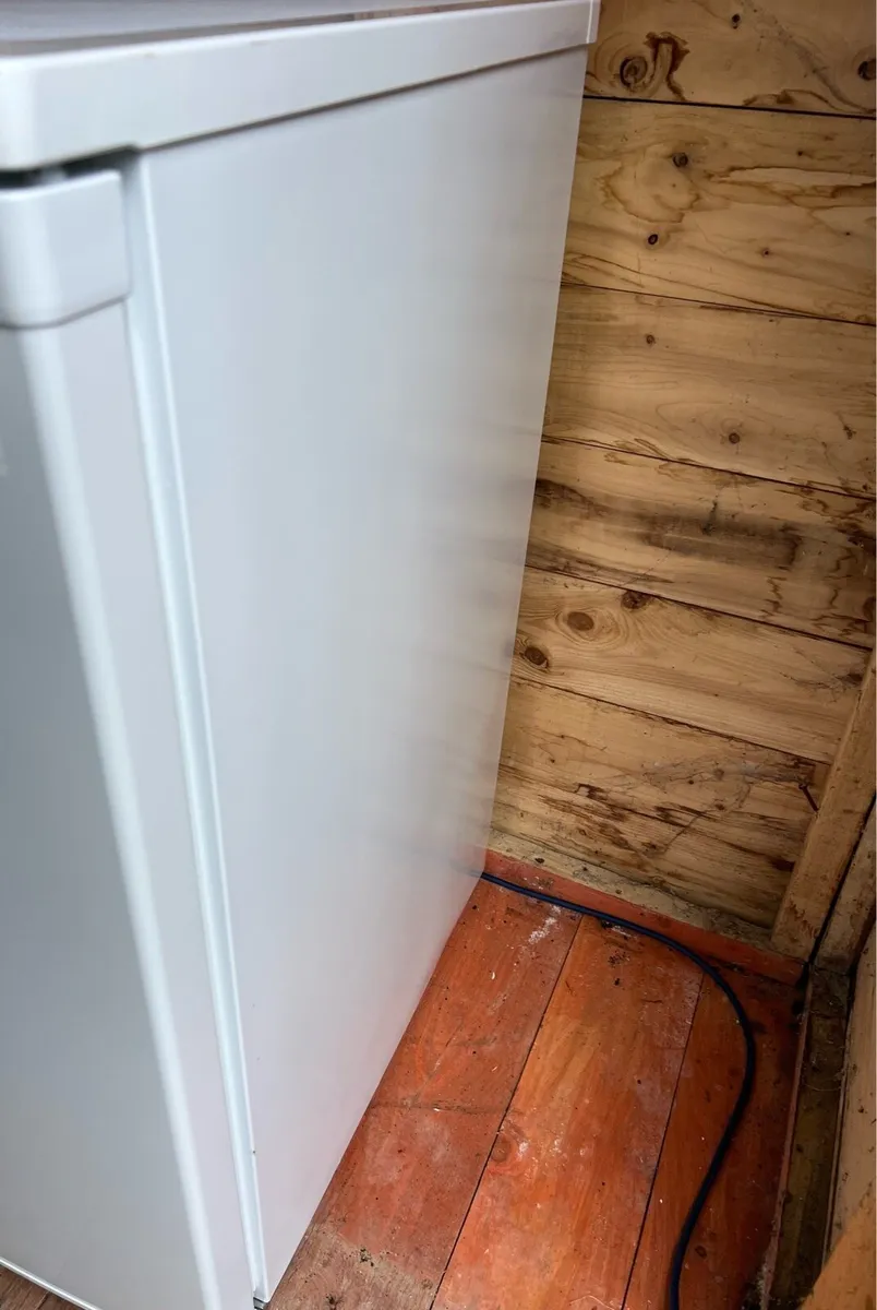Fridge - Image 3