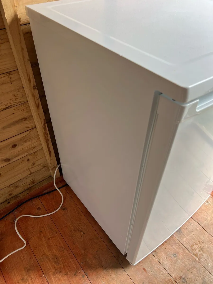 Fridge - Image 2