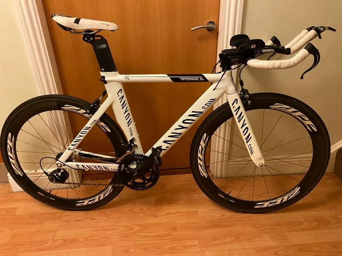 Canyon Speedmax AL 8.0 TT Bike - Image 1